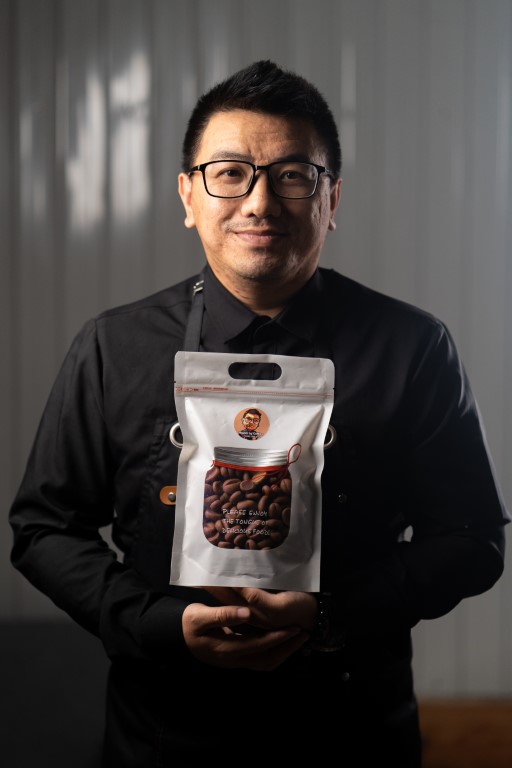 Kết quả chương trình "Like, Share, Tag nhận quà cùng Người Lạ Coffee"